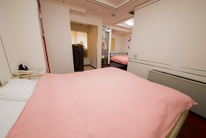 Hotel Candy Hall (Adults Only) Осака Экстерьер фото